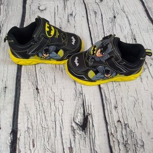 DC Marvel Batman toddler shoes size 9 NWOT